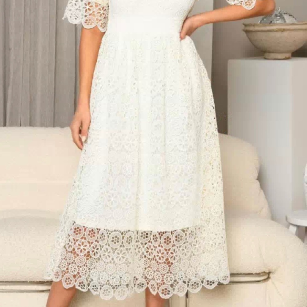 #51 Eyelet detailed midi dress - Picture 4 of 9
